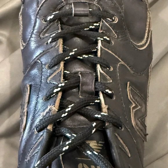 MIU MIU AND NEW BALANCE BLACK VINTAGE DISTRESSED SNEAKERS SIZE 39 - Picture 5 of 10